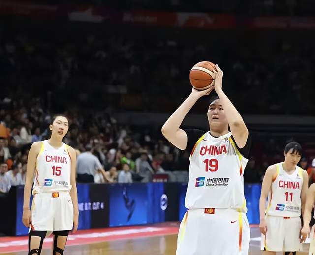 MK体育-8分钟11分5板！2.26米小姚明持续爆发 只有老帅能用好她？
